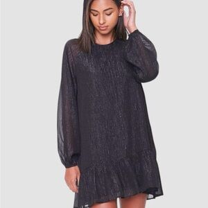 Forever 21 Black/Silver Metallic Mini Long Sleeved Dress Women’s Size Medium